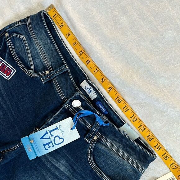 YMI Ankle Jeans Skinny Stretch Size 11 Midrise P730780 Patches - Picture 6 of 13